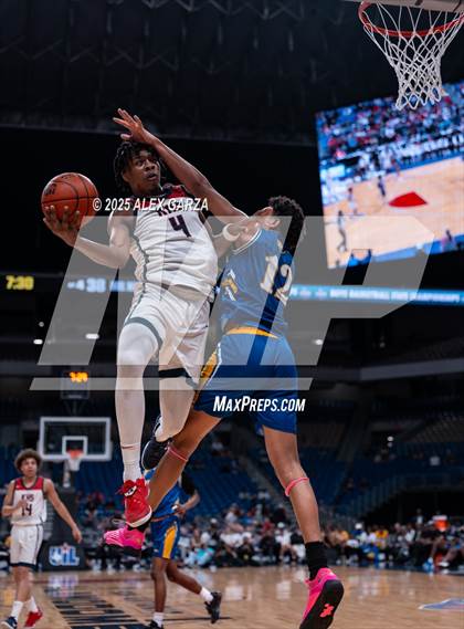 Thumbnail 1 in Dallas Kimball vs. Houston Washington (UIL 4A Basketball Division I Final) photogallery.