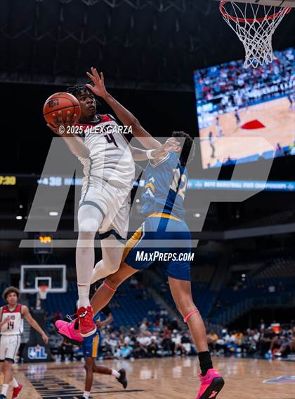 Thumbnail 2 in Dallas Kimball vs. Houston Washington (UIL 4A Basketball Division I Final) photogallery.
