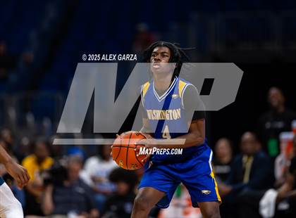 Thumbnail 1 in Dallas Kimball vs. Houston Washington (UIL 4A Basketball Division I Final) photogallery.