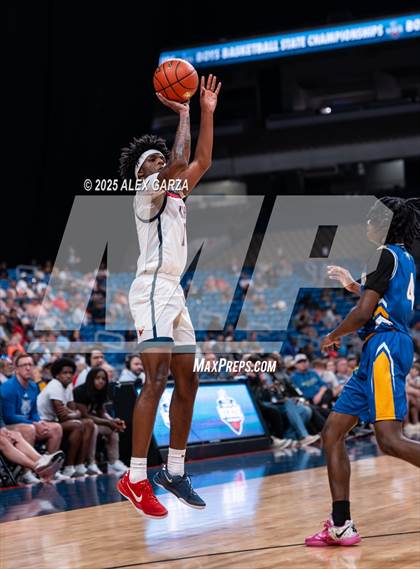Thumbnail 1 in Dallas Kimball vs. Houston Washington (UIL 4A Basketball Division I Final) photogallery.