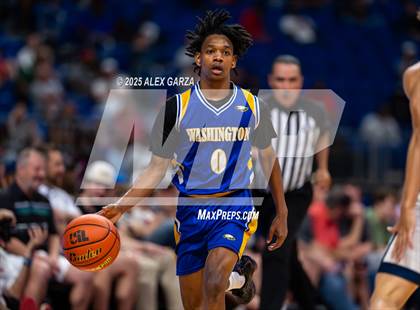 Thumbnail 3 in Dallas Kimball vs. Houston Washington (UIL 4A Basketball Division I Final) photogallery.