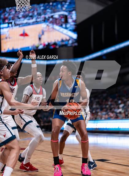 Thumbnail 2 in Dallas Kimball vs. Houston Washington (UIL 4A Basketball Division I Final) photogallery.