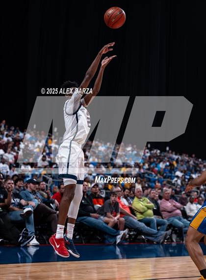Thumbnail 1 in Dallas Kimball vs. Houston Washington (UIL 4A Basketball Division I Final) photogallery.