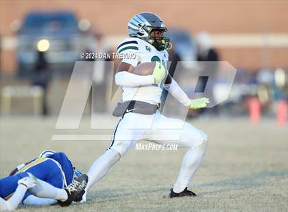 Thumbnail 1 in Colonial Forge vs Oscar Smith (VHSL Class 6 Semifinal) photogallery.