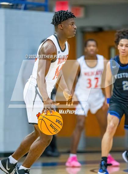Thumbnail 3 in New Hanover vs. Westover (Cumberland County Holiday Classic) photogallery.
