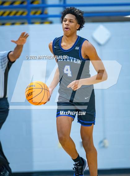 Thumbnail 2 in New Hanover vs. Westover (Cumberland County Holiday Classic) photogallery.