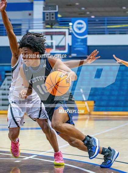 Thumbnail 1 in New Hanover vs. Westover (Cumberland County Holiday Classic) photogallery.