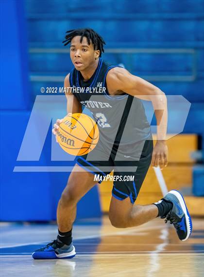 Thumbnail 3 in New Hanover vs. Westover (Cumberland County Holiday Classic) photogallery.