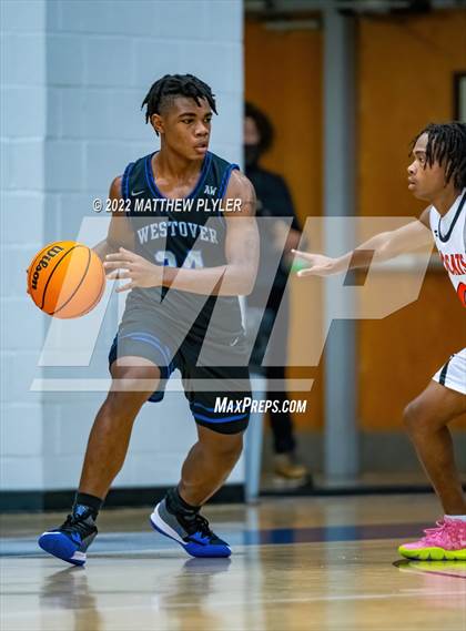 Thumbnail 1 in New Hanover vs. Westover (Cumberland County Holiday Classic) photogallery.