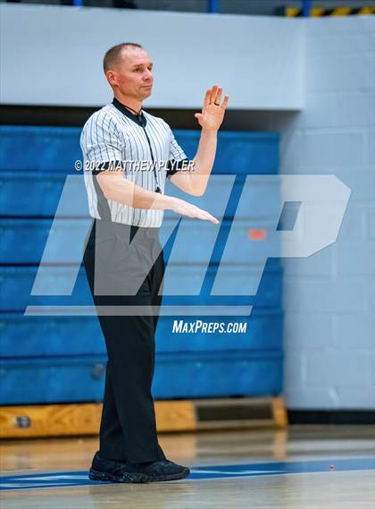 Thumbnail 2 in New Hanover vs. Westover (Cumberland County Holiday Classic) photogallery.