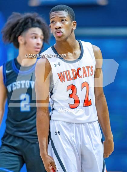 Thumbnail 3 in New Hanover vs. Westover (Cumberland County Holiday Classic) photogallery.