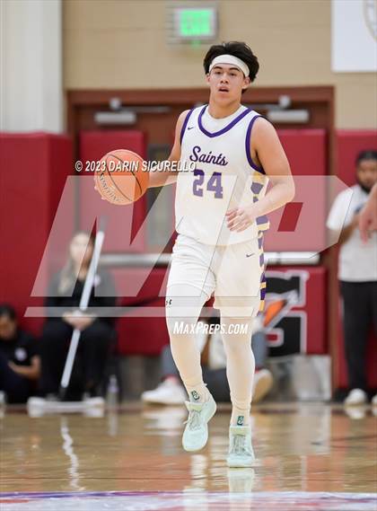 Thumbnail 1 in Desert Mountain vs. Notre Dame Prep (Hoophall West Invitational) photogallery.
