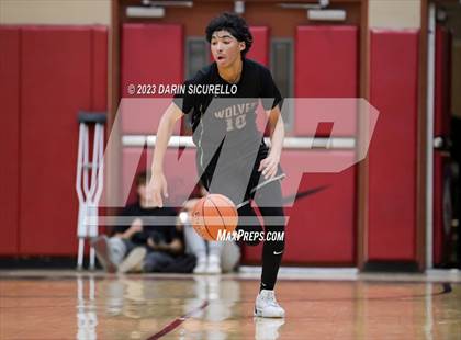 Thumbnail 2 in Desert Mountain vs. Notre Dame Prep (Hoophall West Invitational) photogallery.