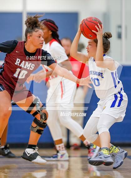 Thumbnail 3 in Manatee vs Sarasota Girls Basketball Allstar Game photogallery.