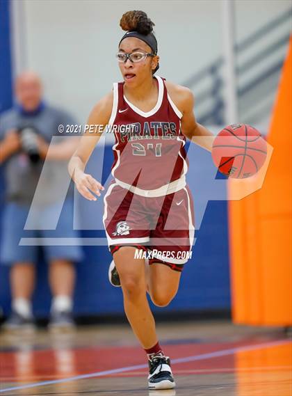 Thumbnail 1 in Manatee vs Sarasota Girls Basketball Allstar Game photogallery.