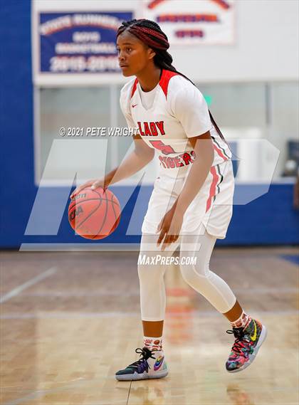 Thumbnail 3 in Manatee vs Sarasota Girls Basketball Allstar Game photogallery.