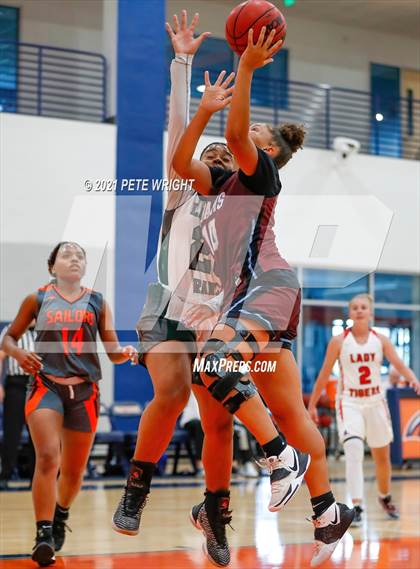 Thumbnail 2 in Manatee vs Sarasota Girls Basketball Allstar Game photogallery.