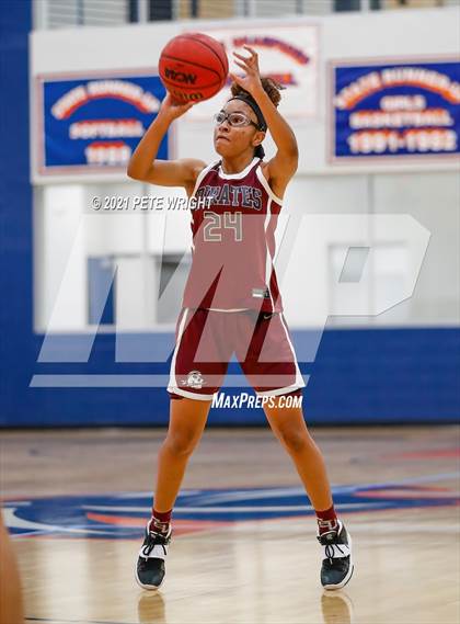 Thumbnail 2 in Manatee vs Sarasota Girls Basketball Allstar Game photogallery.