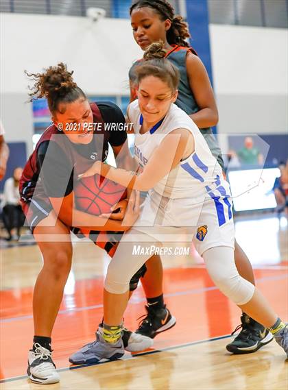 Thumbnail 2 in Manatee vs Sarasota Girls Basketball Allstar Game photogallery.