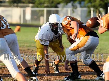 Thumbnail 3 in Stony Point Freshmen Gold @ Round Rock Westwood Freshmen White (9/23/2010) photogallery.