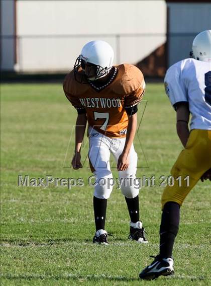 Thumbnail 2 in Stony Point Freshmen Gold @ Round Rock Westwood Freshmen White (9/23/2010) photogallery.