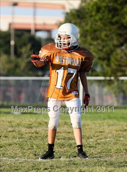 Thumbnail 2 in Stony Point Freshmen Gold @ Round Rock Westwood Freshmen White (9/23/2010) photogallery.