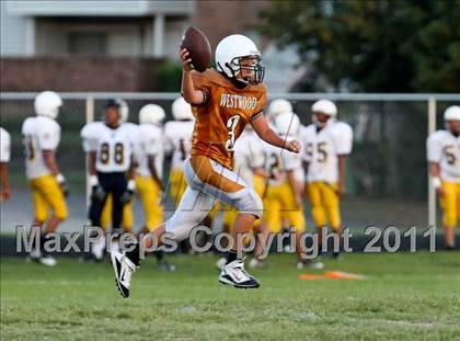 Thumbnail 2 in Stony Point Freshmen Gold @ Round Rock Westwood Freshmen White (9/23/2010) photogallery.
