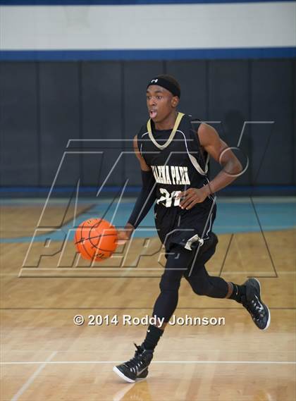 Thumbnail 1 in Galena Park vs. Klein Collins (McDonald's Texas Invitational) photogallery.