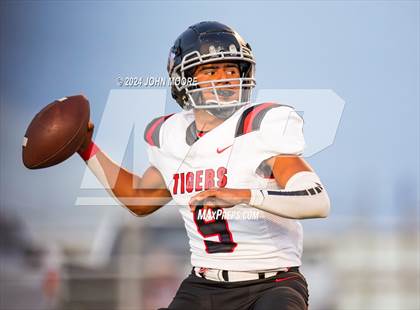 Thumbnail 1 in Slaton @ Littlefield photogallery.