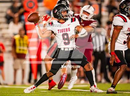 Thumbnail 3 in Slaton @ Littlefield photogallery.