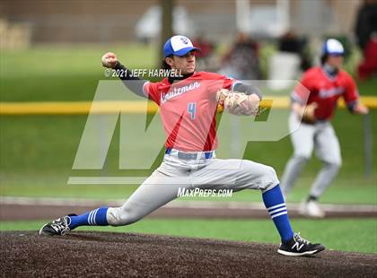 Thumbnail 2 in GlenOak @ Revere photogallery.
