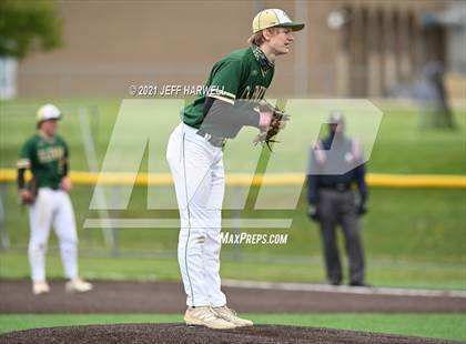 Thumbnail 2 in GlenOak @ Revere photogallery.