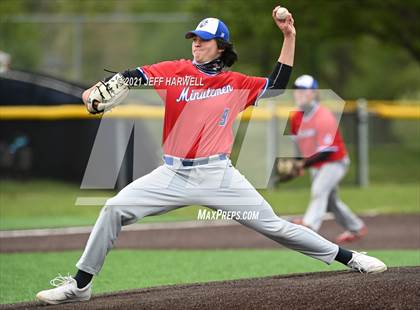 Thumbnail 2 in GlenOak @ Revere photogallery.