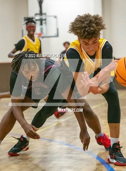 Thumbnail 1 in Living Water Christian vs. Covenant Crusaders (Veterans Showcase) photogallery.