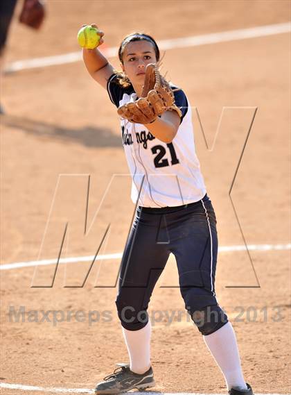 Thumbnail 1 in Trabuco Hills vs Northwood (Timberwolf Classic) photogallery.