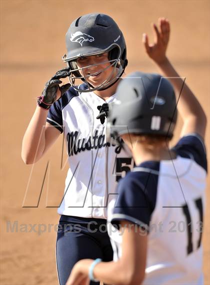 Thumbnail 2 in Trabuco Hills vs Northwood (Timberwolf Classic) photogallery.