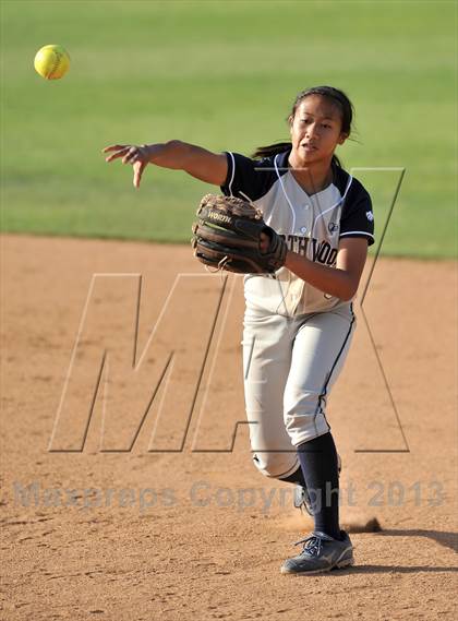 Thumbnail 2 in Trabuco Hills vs Northwood (Timberwolf Classic) photogallery.
