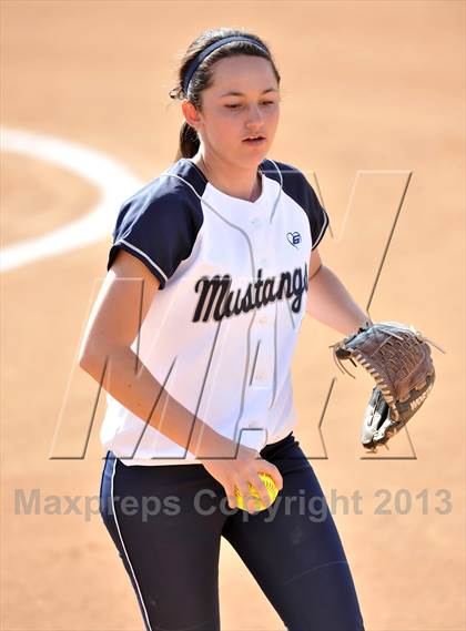 Thumbnail 1 in Trabuco Hills vs Northwood (Timberwolf Classic) photogallery.