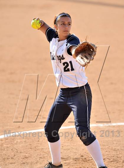 Thumbnail 3 in Trabuco Hills vs Northwood (Timberwolf Classic) photogallery.