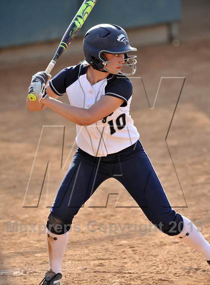 Thumbnail 1 in Trabuco Hills vs Northwood (Timberwolf Classic) photogallery.
