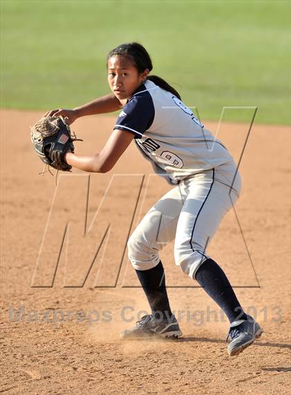 Thumbnail 2 in Trabuco Hills vs Northwood (Timberwolf Classic) photogallery.