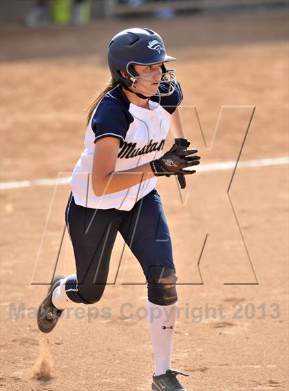 Thumbnail 1 in Trabuco Hills vs Northwood (Timberwolf Classic) photogallery.