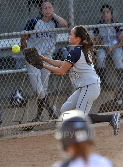 Thumbnail 3 in Trabuco Hills vs Northwood (Timberwolf Classic) photogallery.