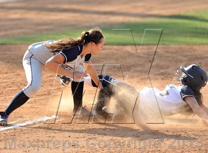 Thumbnail 2 in Trabuco Hills vs Northwood (Timberwolf Classic) photogallery.