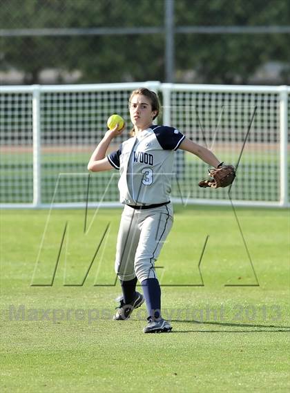 Thumbnail 3 in Trabuco Hills vs Northwood (Timberwolf Classic) photogallery.