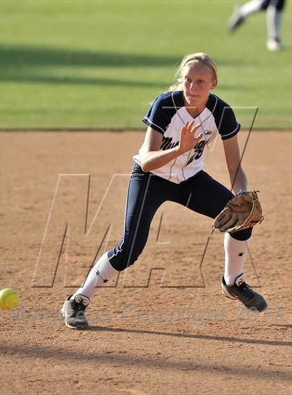 Thumbnail 3 in Trabuco Hills vs Northwood (Timberwolf Classic) photogallery.