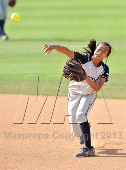 Thumbnail 1 in Trabuco Hills vs Northwood (Timberwolf Classic) photogallery.