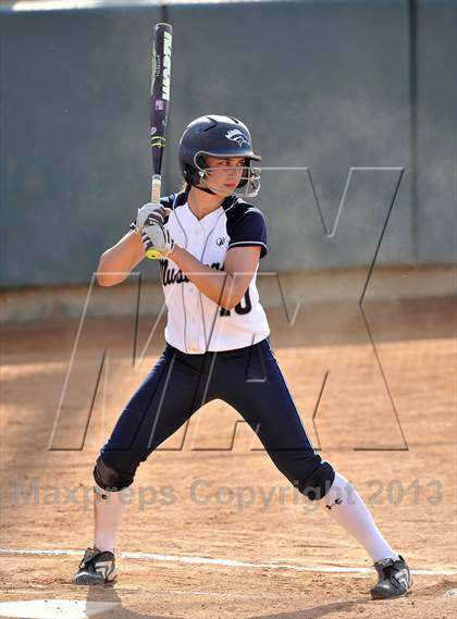 Thumbnail 2 in Trabuco Hills vs Northwood (Timberwolf Classic) photogallery.