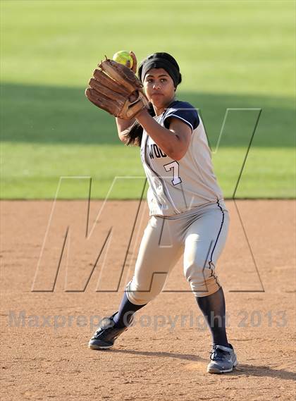 Thumbnail 3 in Trabuco Hills vs Northwood (Timberwolf Classic) photogallery.