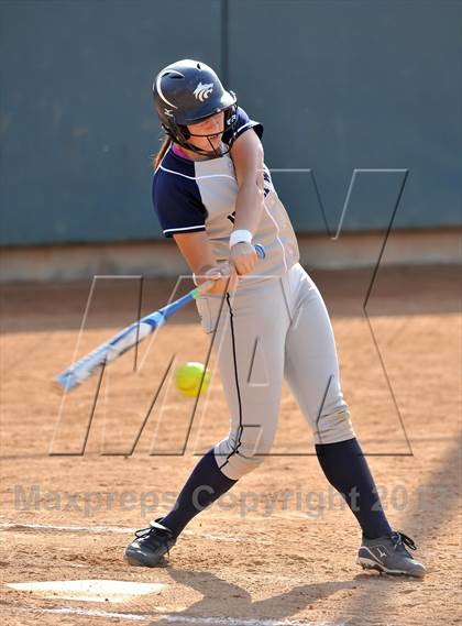 Thumbnail 2 in Trabuco Hills vs Northwood (Timberwolf Classic) photogallery.